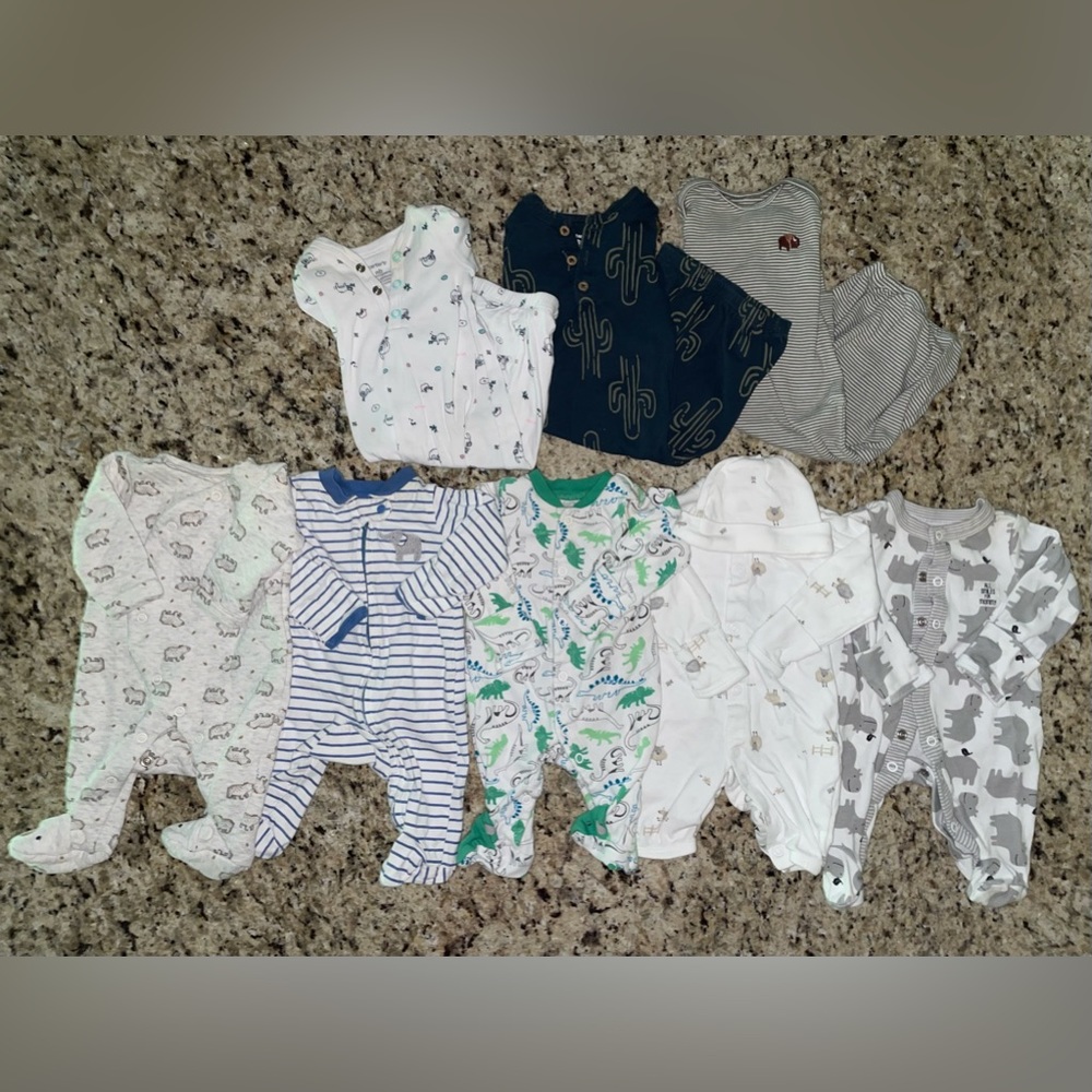 Carter’s newborn sleep bundle- gowns, sleepers